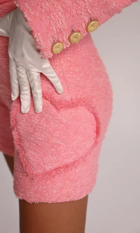 Short “Pink Aura”